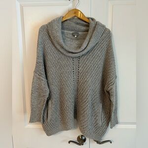 Mint Velvet Hyge oversized Gray cowl Neck Sweater size 12 cottage coastal